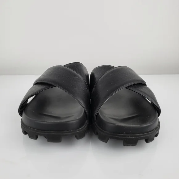 Mercer & Madison Black Rilla Sandals - Picture 5 of 8